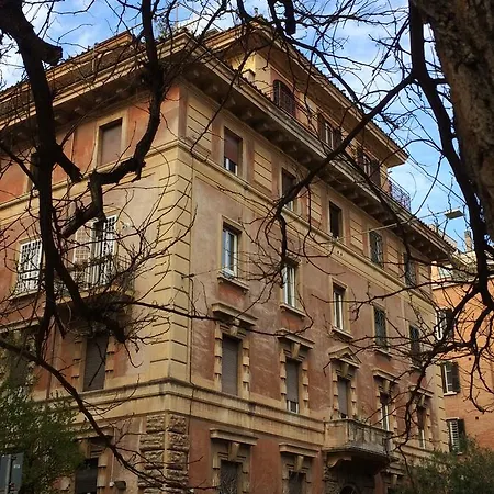 Chiro' Bed & Breakfast Rome